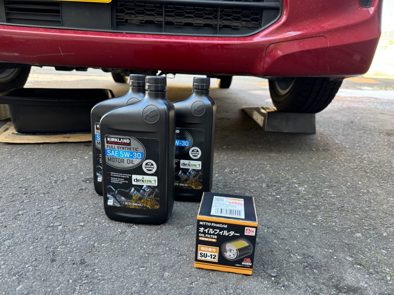 三鷹市 スズキ スペーシア カスタム 新車１ヵ月点検 エンジンオイル交換