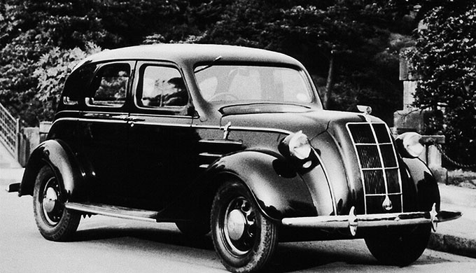 車のエンブレム図鑑 由来や意味も分かる！メーカー別に一覧でご紹介！あのクルマはどこのメーカー？ 国産車編