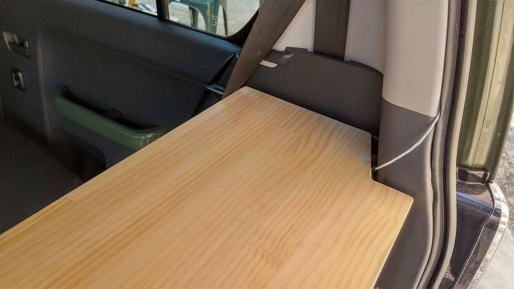 自作 ラゲッジボード のパーツレビューハスラー 104sumiみんカラ