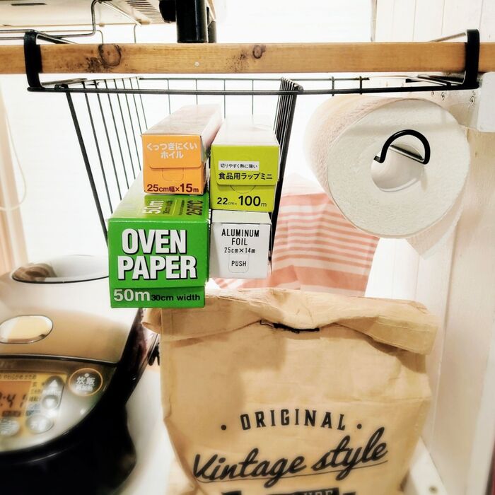 収納アップ！セリア「ハンギングワイヤーラック」棚下デッドスペース活用えんウチ