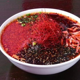 麺処 大昇の長谷川愛里さんKomachi Web PLUS