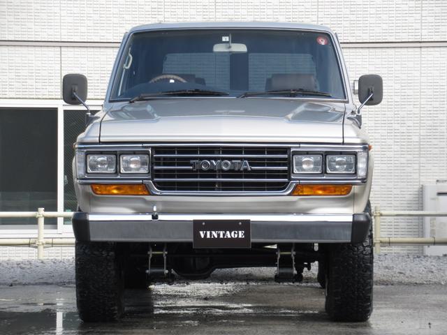 昔の日本車はサイドミラーがフェンダーに付いていた。その理由とは：旬ネタ日刊カーセンサ