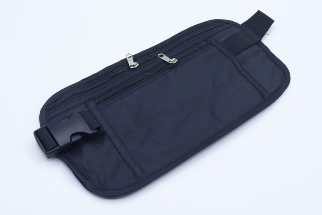 雑記 ダイソーのランニングポーチ - Excelのこととか色々