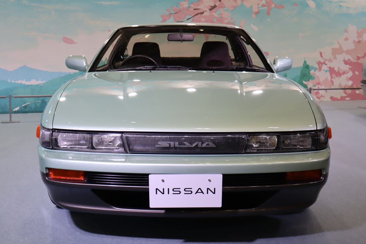 明日、誰かに話したくなる クイズ！ 車のエンブレム トリビアJAF Mate Online