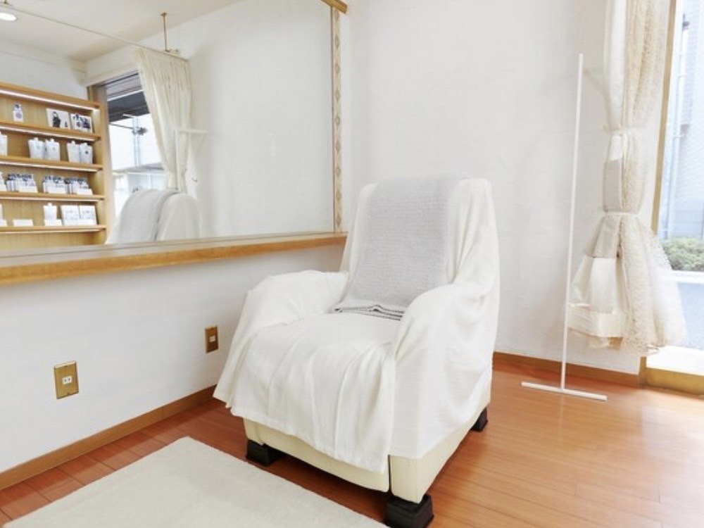 自宅サロン開業は難しい？開業資金や開業届まで分かりやすくまとめて解説！ewalu エワル