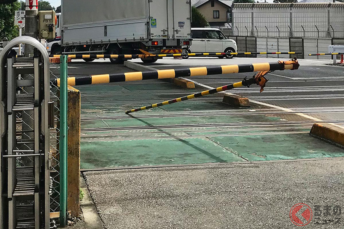 第4種踏切道安全対策工事 簡易遮断機設置 について秩父鉄道