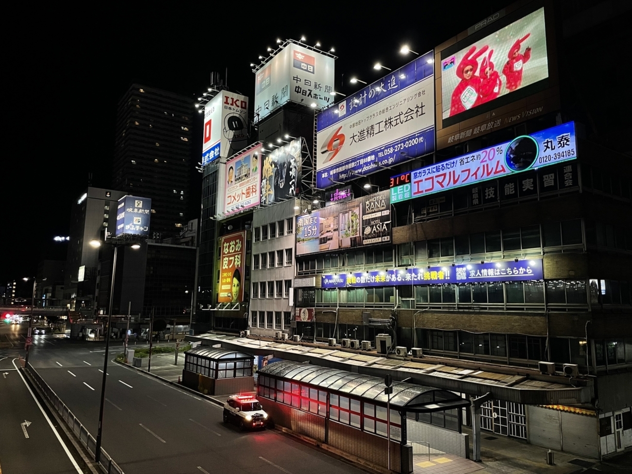 あわら市図書館📖芦原図書館・金津図書館 | あわら市郷土歴史資料館タイアップ🐕 「狛犬特集」はじまりました✨ 金津図書館がある建物