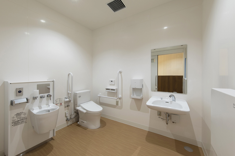 亀山市 ホームセンターアントの閉店セール開始から10日が過ぎました。店内の様子は？そして気になる次のお店も判明！！号外NET 鈴鹿市・亀山市