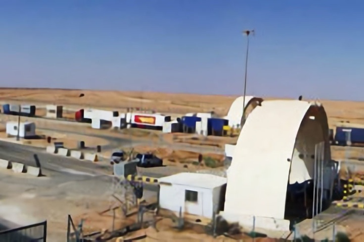 イランの民兵」と思われるドローンが米軍が違法に駐留するシリア南東部のタンフ国境通行所を再び攻撃 青山弘之- エキスパート - Yahoo!ニュース