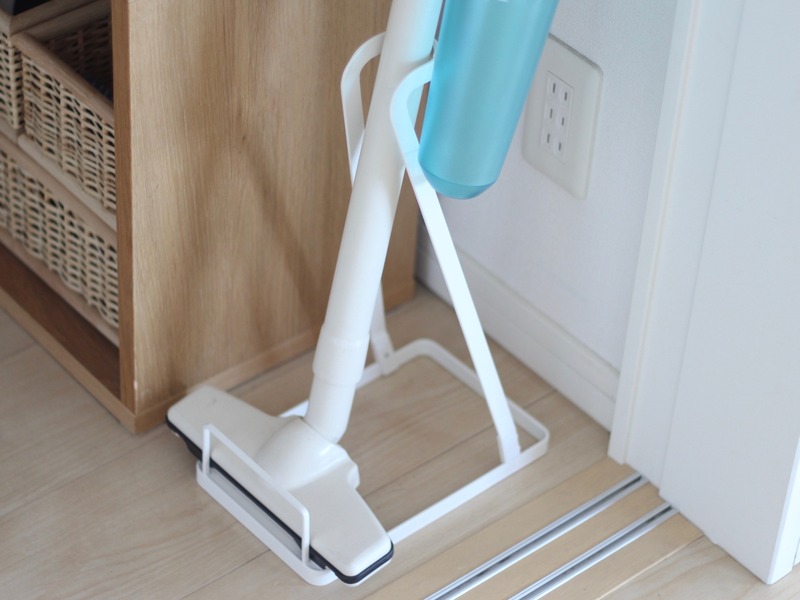 オーダー頂いた皆さんお待たせいたしました、クリーナースタンド7台製作完了です😁 ・オーダー前から少し準備はしていたけど追加で2台増やしたからいつものペースになってしまいました💦 ・製作完了のお知らせ等DMいたしますのでよろしくお願いいたします