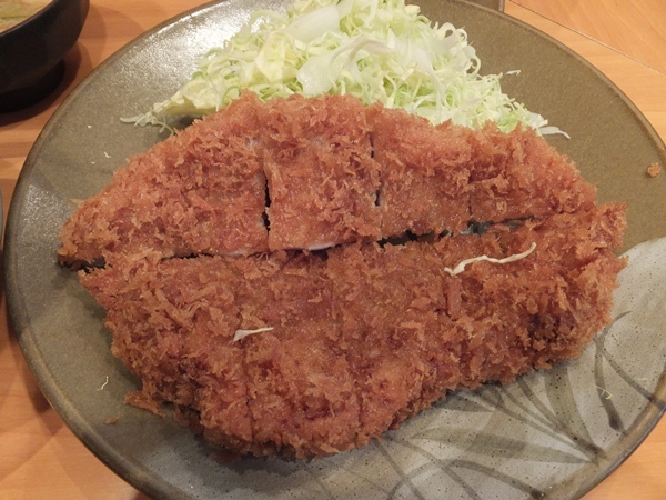 五反田『とん清』地鶏揚げ＋スタミナ鉄板焼き定食に舌鼓 | 食の暴力food-violenceのブログ