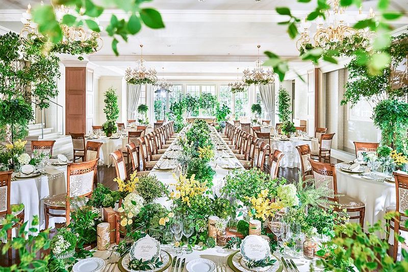 披露宴会場 式場公式写真 ：星ヶ丘迎賓館 アートグレイスクラブベストブライダル グループで結婚式 みんなのウェディング