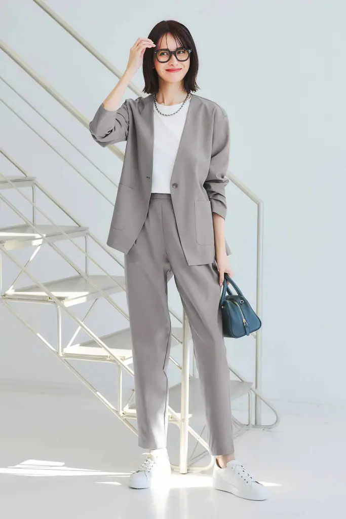 夏のオフィスカジュアルの正解は？レディースコーデ31選 20252nd STYLE