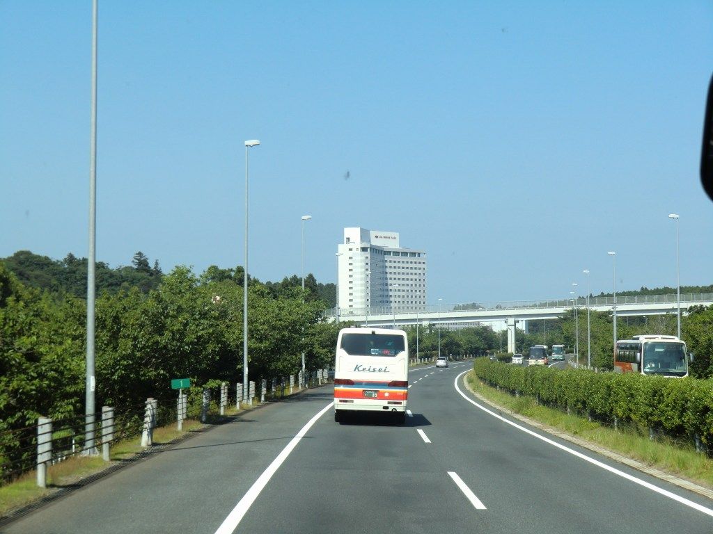 東京駅 横須賀・総武快速線ホーム（E217系/成田エクスプレス）