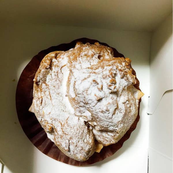 西村洋菓子店のバターサンドとシュークリーム♪～２人で幸せさがそう♪～