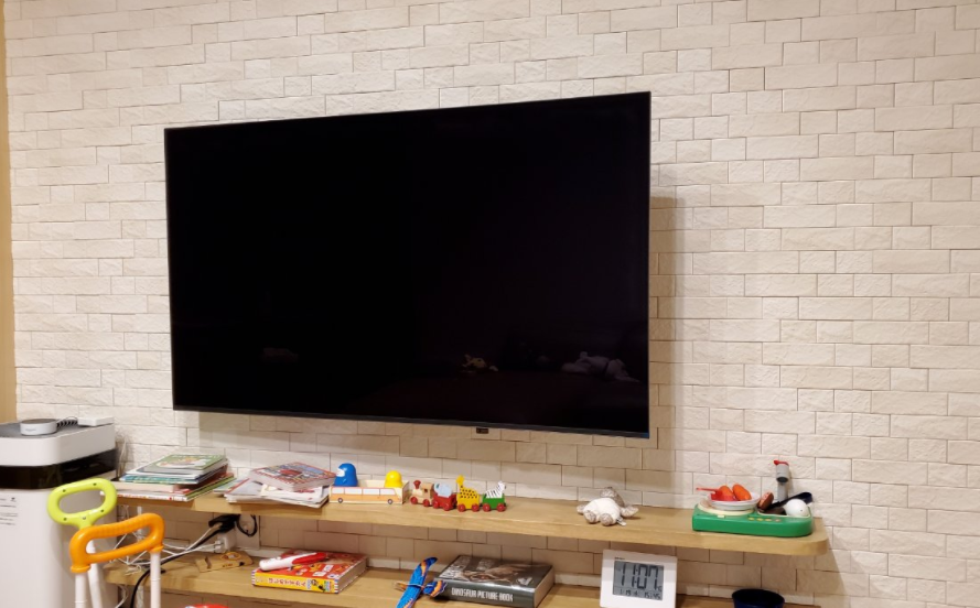 ごちゃついた配線を隠して部屋スッキリ！方法7選壁面収納・本棚 OSAMARU オサマル