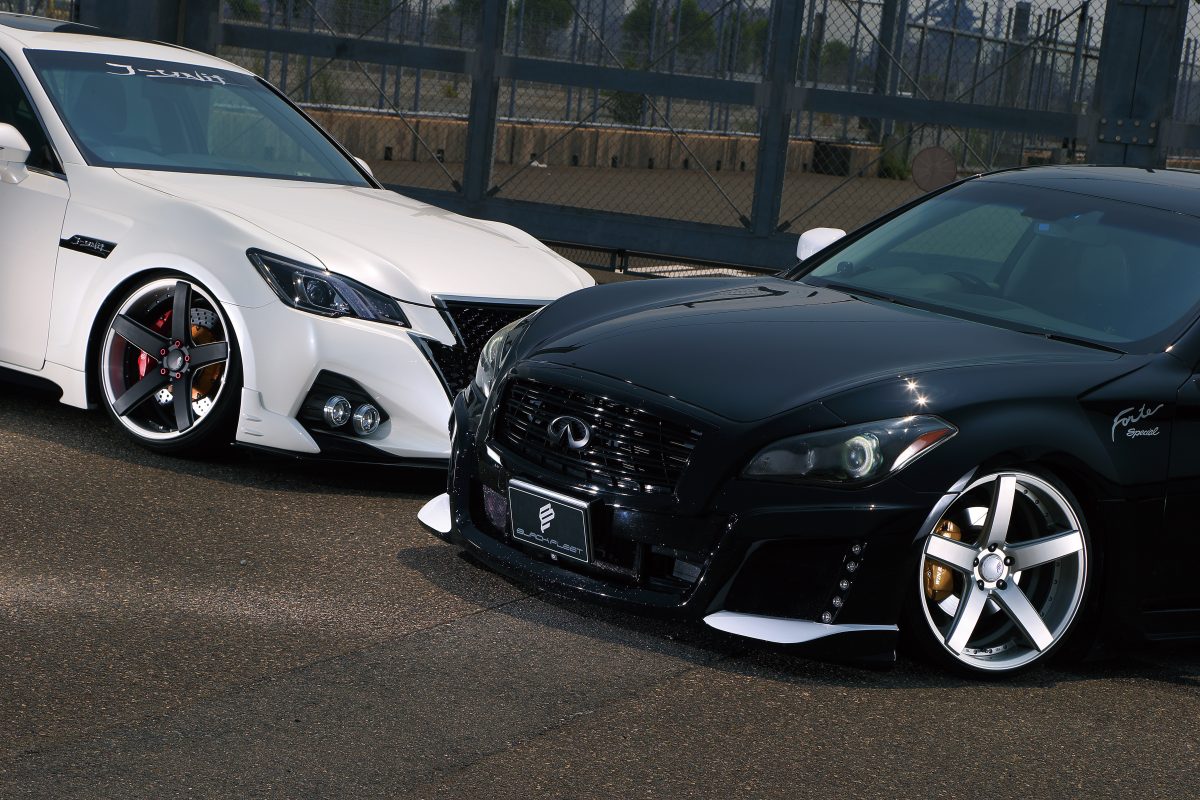 M様SAI ホイール WORK VS XX サイズ F R 19インチ8J カラー ライトグレイッシュシルバー タイヤ F R 215 35R19足回り ブリッツ車高調 ダンパーZZ-R WORKロック&ナットセット 詳しくは タイヤホイールショップ SS CREWオフィシャルブログぜひぜひみてくださいね♪ ameblo