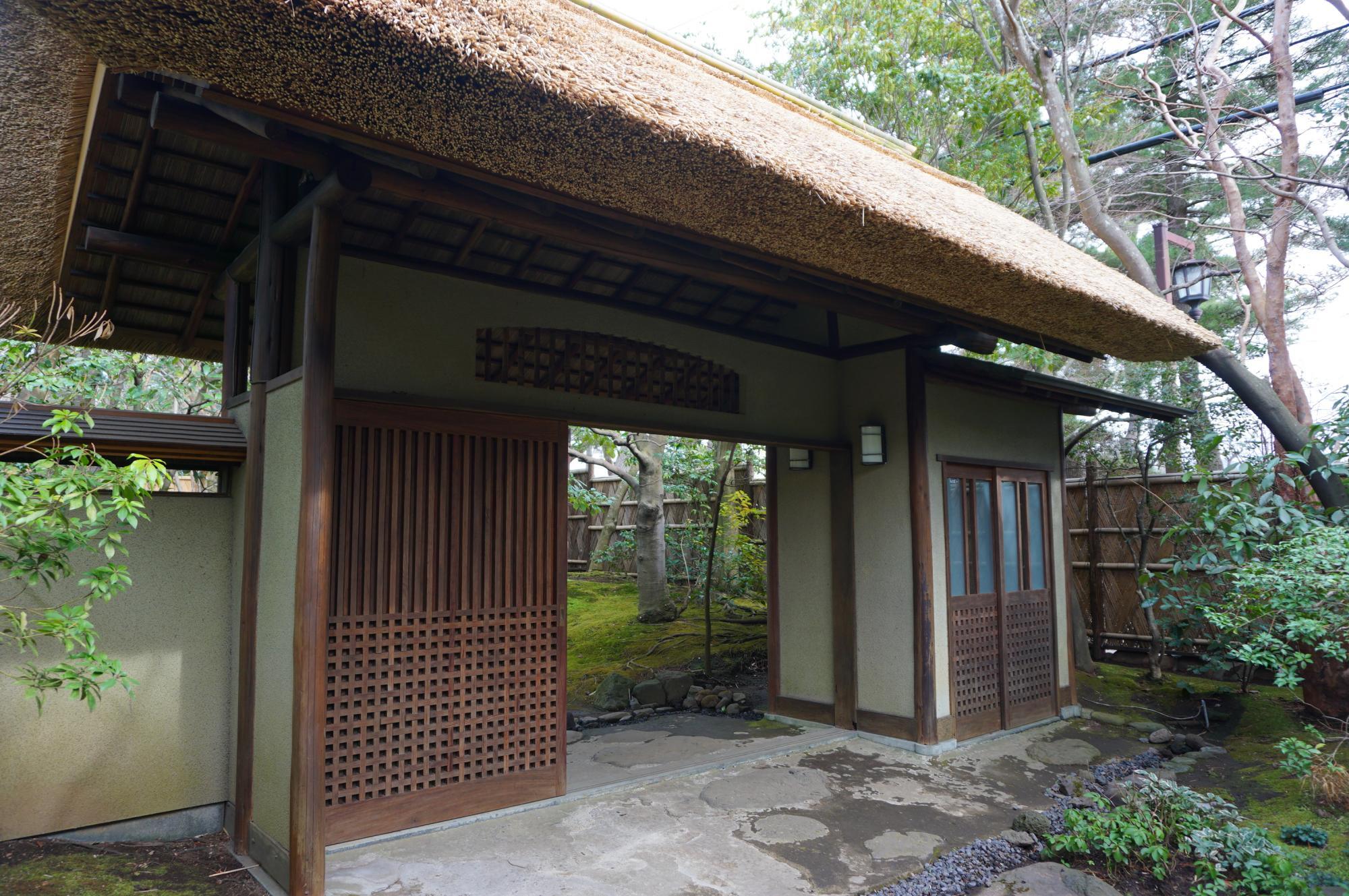 cafe shizukawa(カフェ静川)】三島市某所にあるの桜家が営むおとなカフェへ。 | くるたび