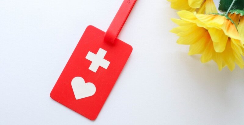 Android スマホの右下に表示された人型のマークを消したい