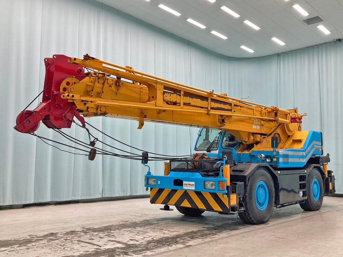 シボレー・コバルト新型2026年モデルついに登場！驚きの進化とデザインを初公開！ - YouTube