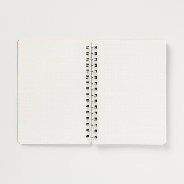 方眼も無地も種類が豊富♡ 無印良品 ノートは、毎日愛用したいほど優秀！ 11選Oggi.jp