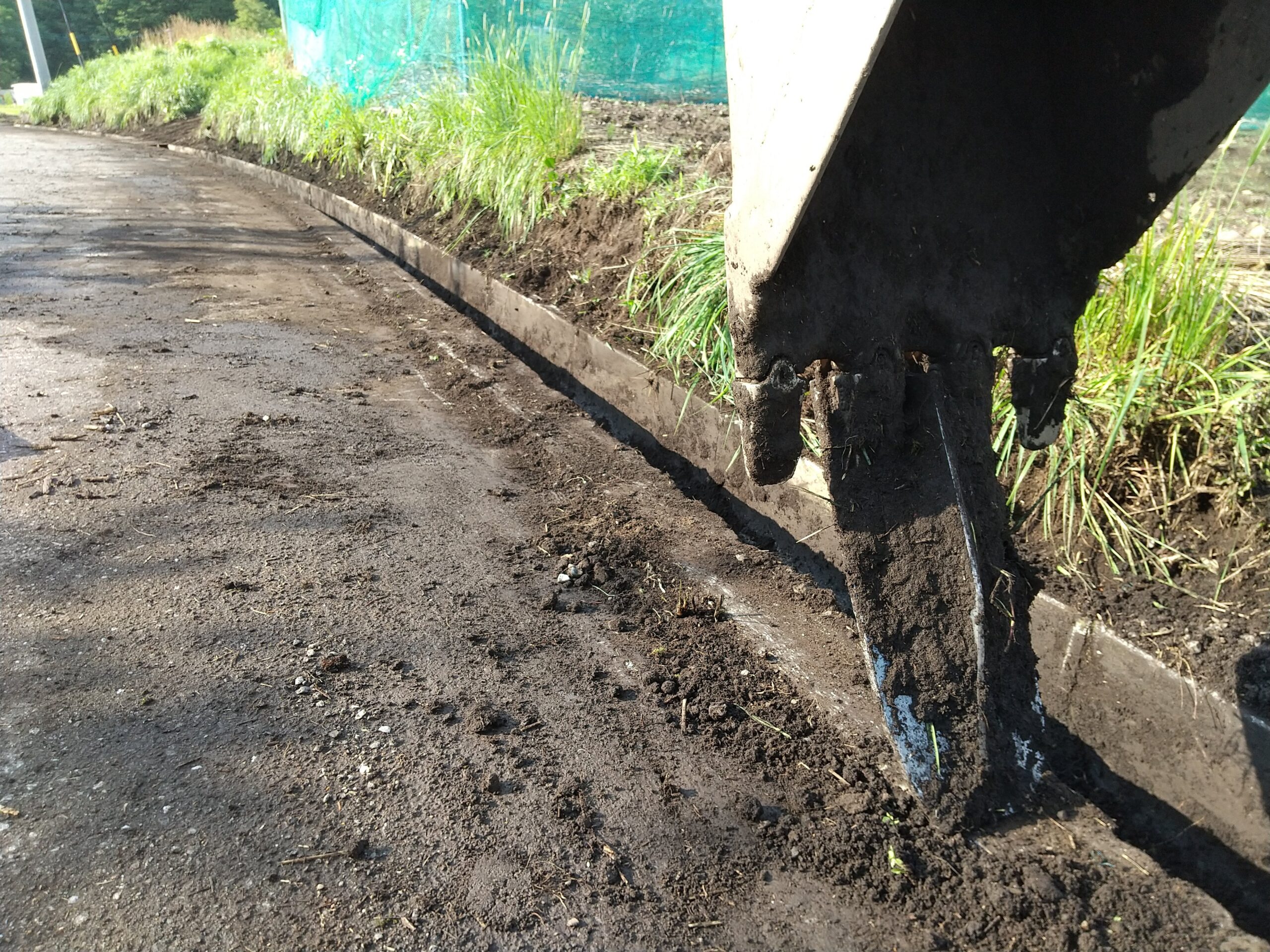 月刊 現代農業2020年12月号 テコで泥を上げる側溝掃除スコップ