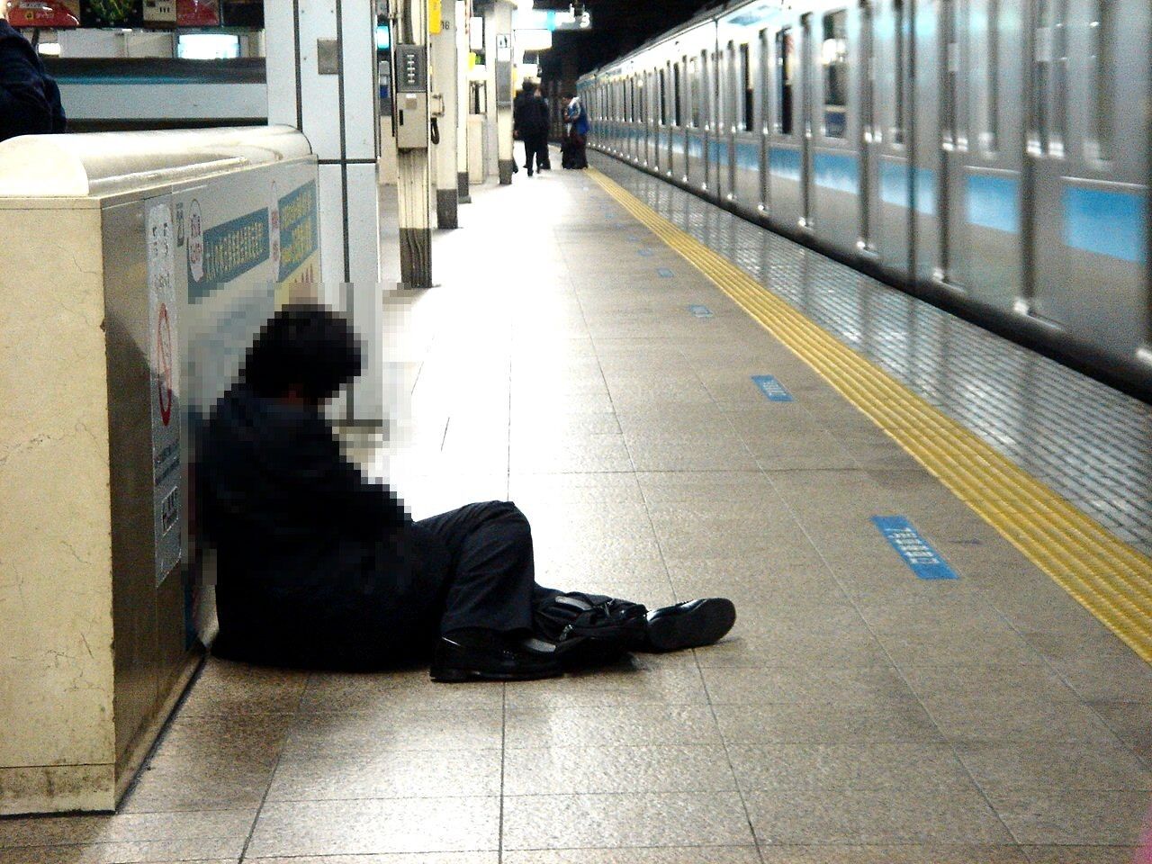 初音ミク へべれけジャンキー 中、日、羅歌詞- tsukilsao319的創作- 巴哈姆特