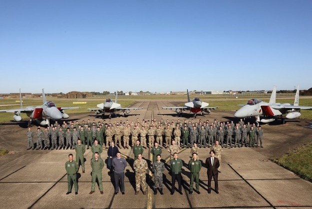 自衛隊唯一の海外拠点はどんな場所？ ジブチ派遣経験者に聞く現地の様子やその暮らし自衛隊協力会 緑櫻会