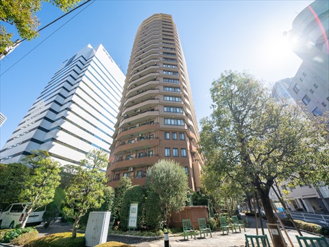 ソフィアタワー勝どき 18階ソフィアタワー勝どき、2000年築、総戸数140戸、18階部分の南西向き、88.27㎡の2LDK、室内状況良好、仲介手数料30％OFF！不動産情報江東区・中央区・墨田区で中古マンション・不動産情報なら株式会社インテグリティにお任せ下さい