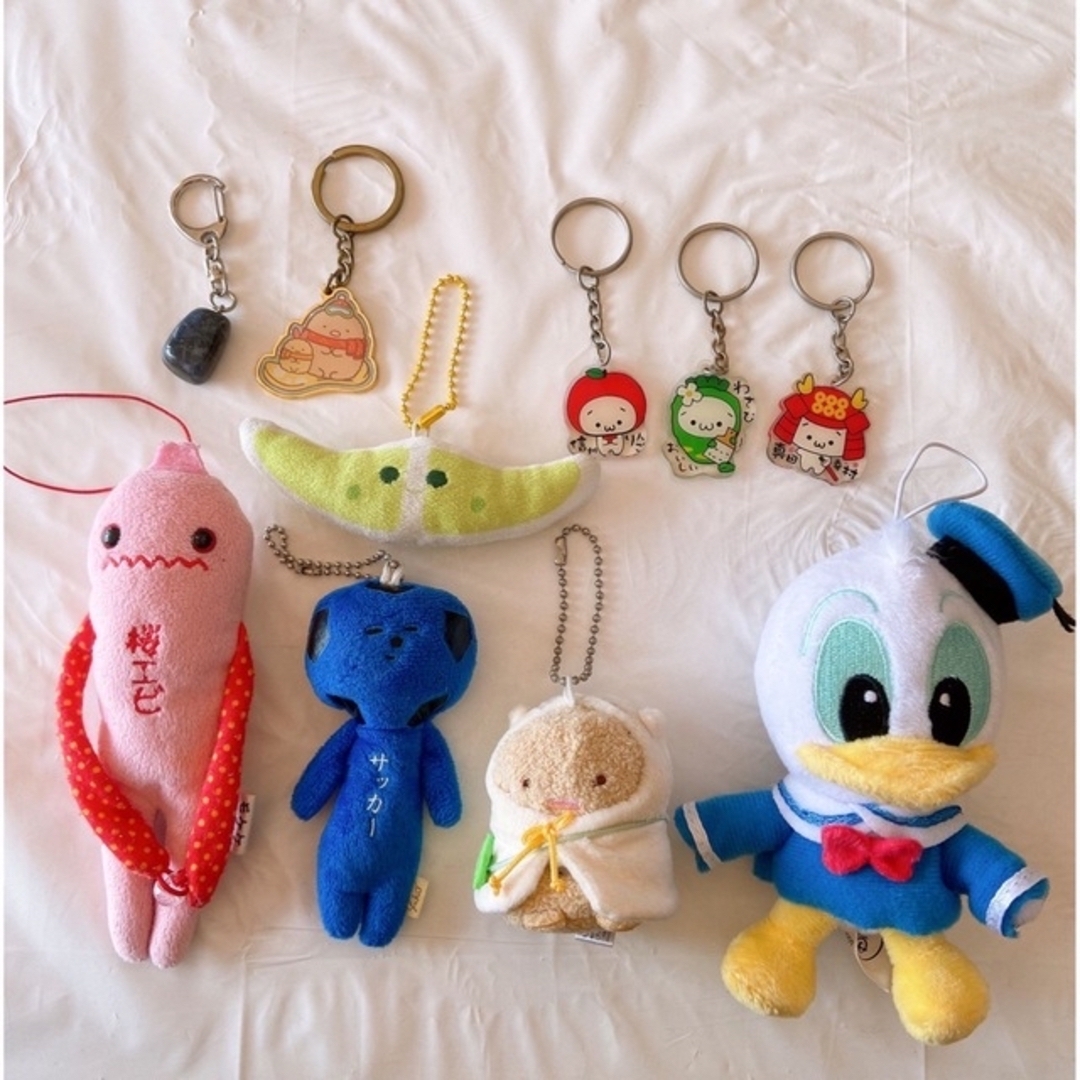 真鍮製の素材にこだわり、オリジナルキーホルダー、プレート、靴べらの特注オーダー。デザイン、ロット、ファッション、全て自由