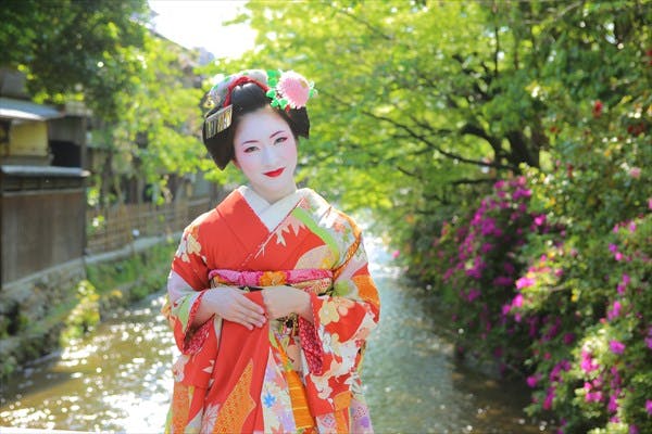 楽天市場】手ぬぐい「舞妓さんの花かんざし・冬」 : 永楽屋細辻伊兵衛商店