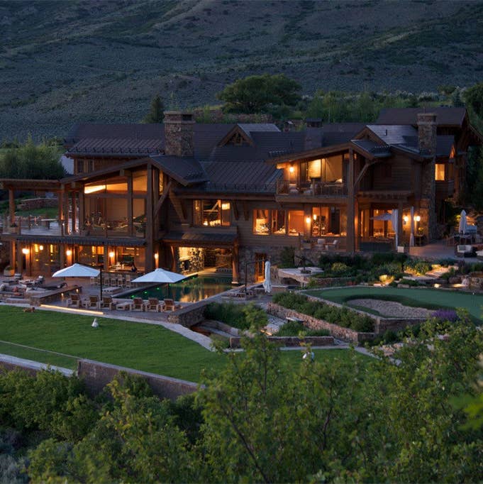 洗練された高級注文住宅・豪邸を建てたい全ての人へ│豪邸カタログ