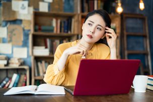 2024年最新事情 プログラミングで副業の実態と現実を完全解説 エンジニア Web制作