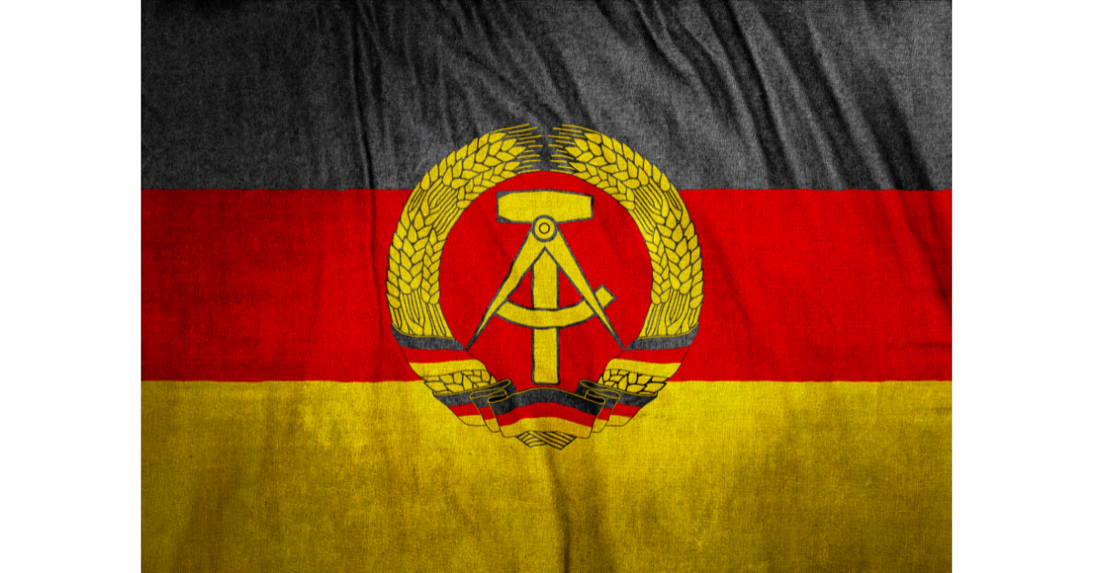 東ドイツの旗 – HiSoUR – Hi So You Are