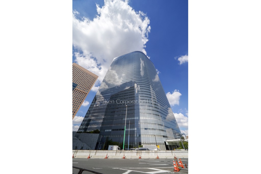 電通本社ビルの紹介 地図 アクセス と写真東京都港区東新橋