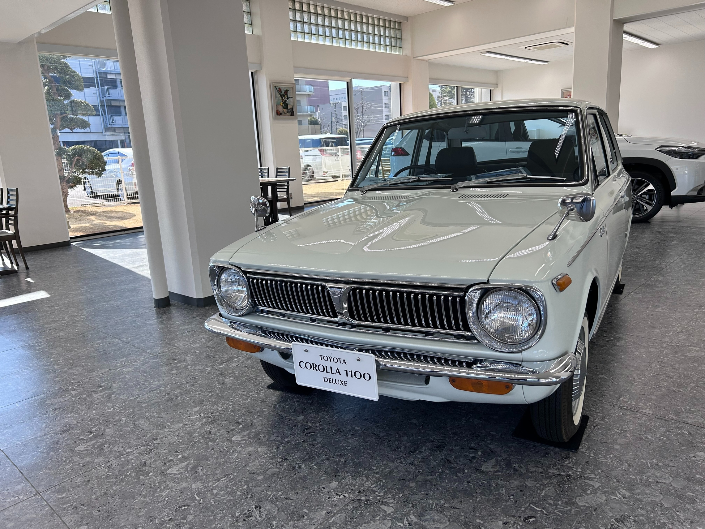 懐かしの名車カタロググラフィティ トヨタ 初代カローラクーペ TE25 KE25 TE27レビン │月刊自家用車WEB - 厳選クルマ情報