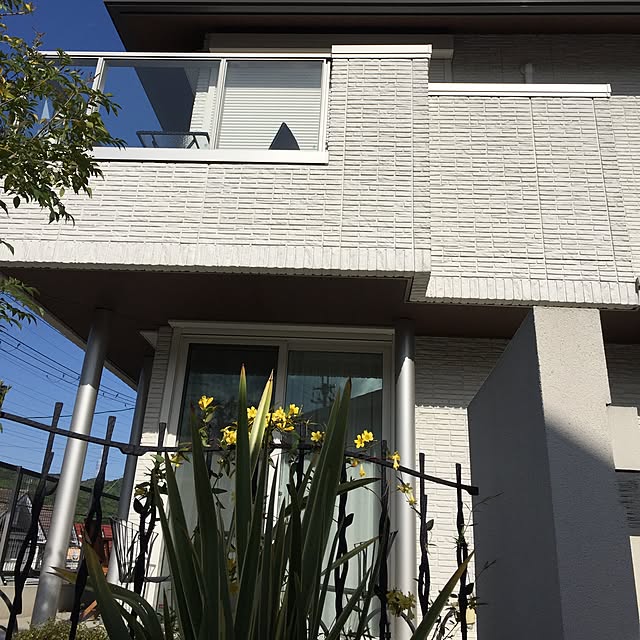 ダインコンクリート外壁塗装の特徴とメリット・デメリット塗装工事 小林塗装