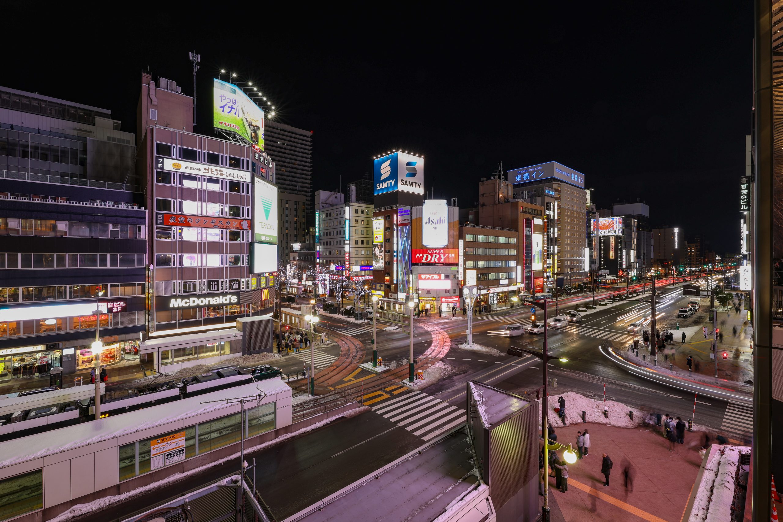 北海道最大級の繁華街！すすきの駅周辺のお出かけスポットとアクセス情報｜タイムズ駐車場検索