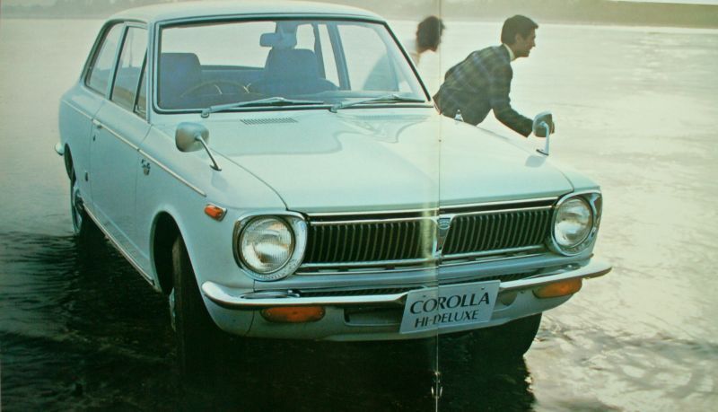 見学歓迎 昭和の名車 初代カローラKE10 展示中！！有 田中自動車整備工場 ～秋田県大館市～