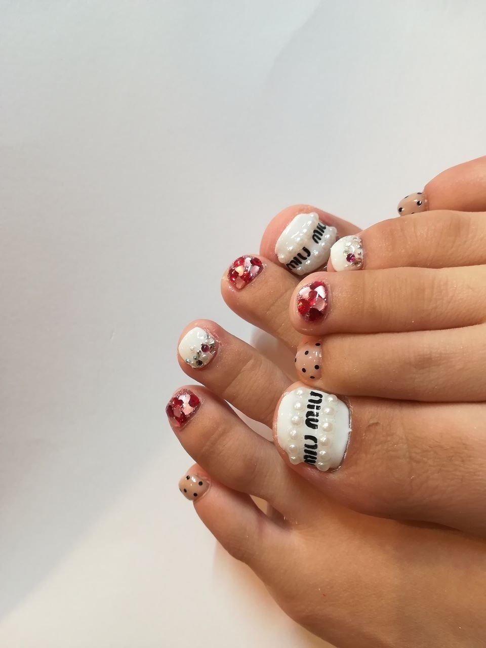 フットネイル👣#フットケア👣 @kawaisugidesu2 ☆HotPepperbeauty→  https://beauty.hotpepper.jp/kr/slnH000537500/?cstt=11