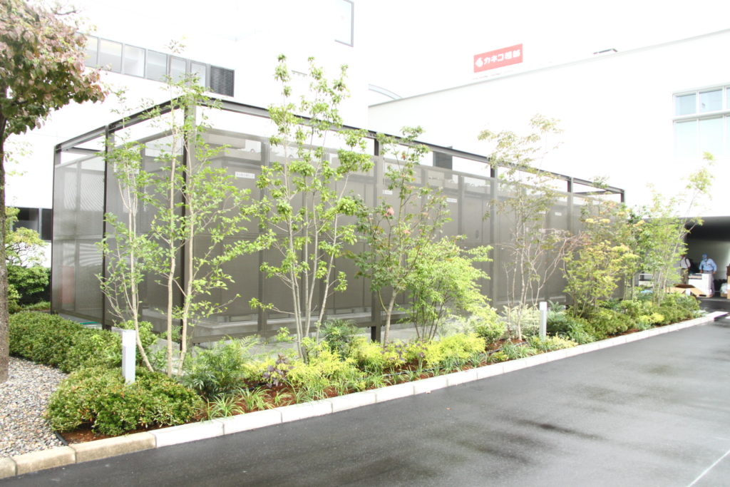 凛 ＲＩＮ・外構工事完了！ :イオ・コンダクト１級建築士事務所 栃木県宇都宮市の設計事務所です