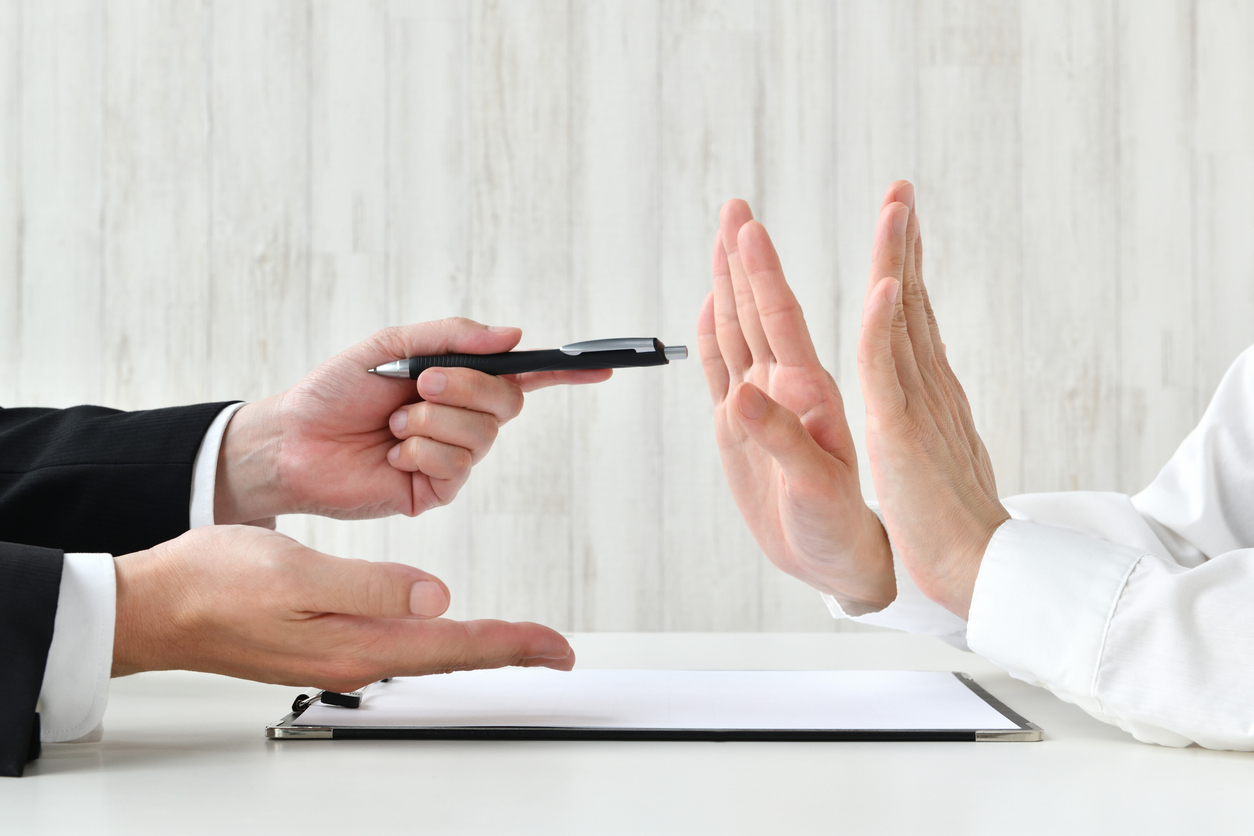 フィックスとは？意味や使用例・類義語・対義語お役立ち情報