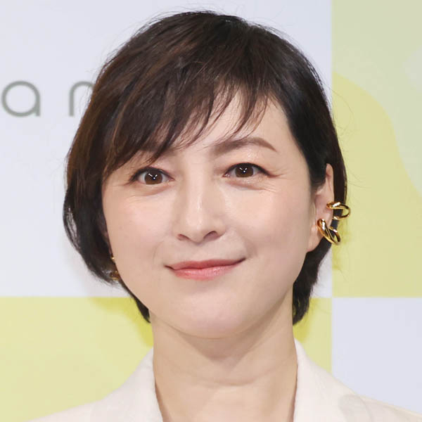 Amazon.co.jp: 広末涼子 プレイボーイ