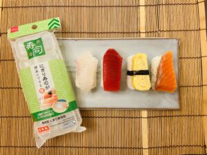 ダイソー「のりパンチ」でかわいくデコレーション！使い方やコツも2ページ目- macaroni