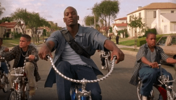 ロサンゼルス 暴動 きっかけ？TikTok