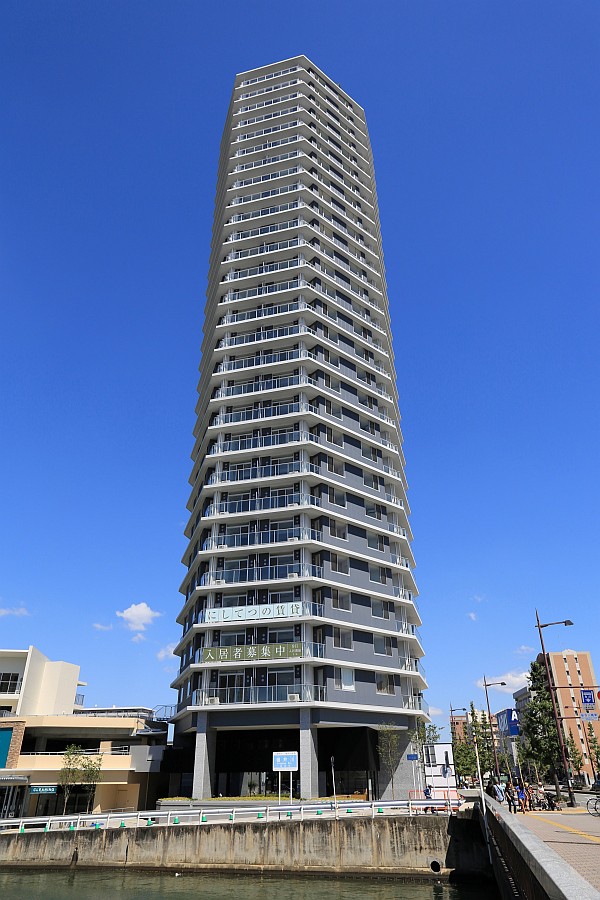 億ション」福岡市に続々、３０畳リビングも 投資家ニーズ上がり土地獲得競争過熱：地域ニュース : 読売新聞