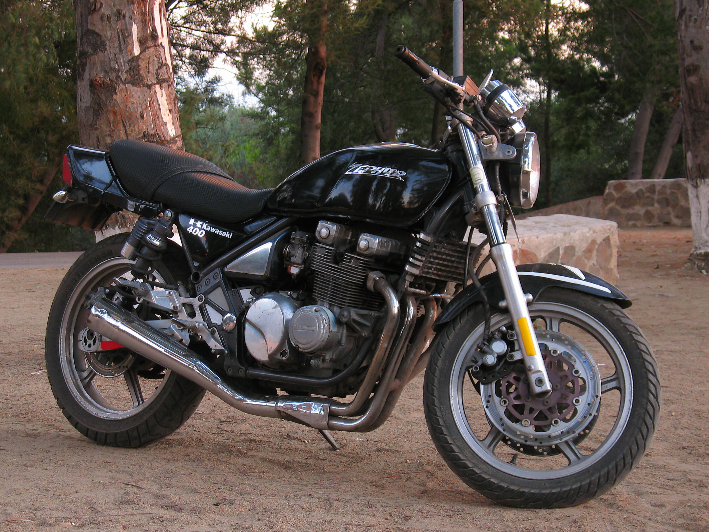 ゼファー400ユーザーフォトライブラリー株式会社丸直 バイク事業部