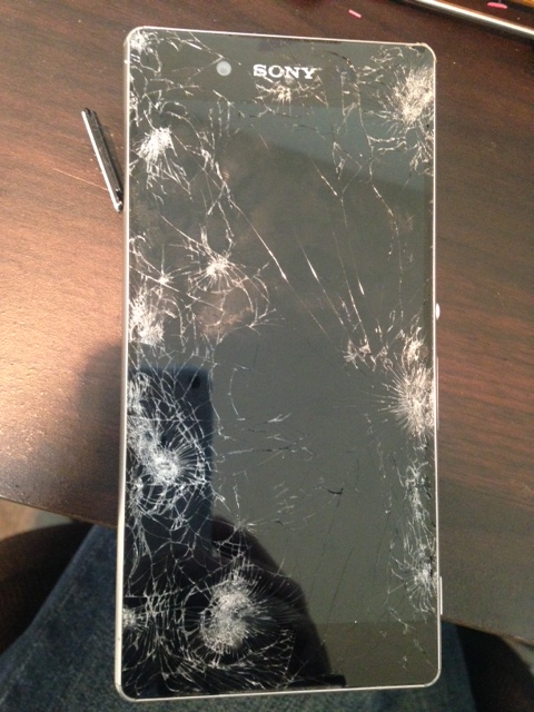 iPhone修理 京都 河原町で画面・バッテリー交換ならHELPスマホ