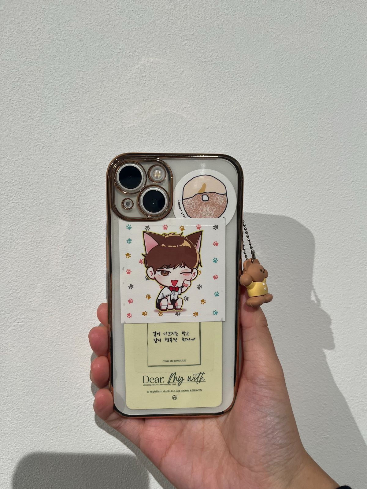 クリエイティブ学校のスマホの裏には何が挟まっているのか？－NPI編―PicoN