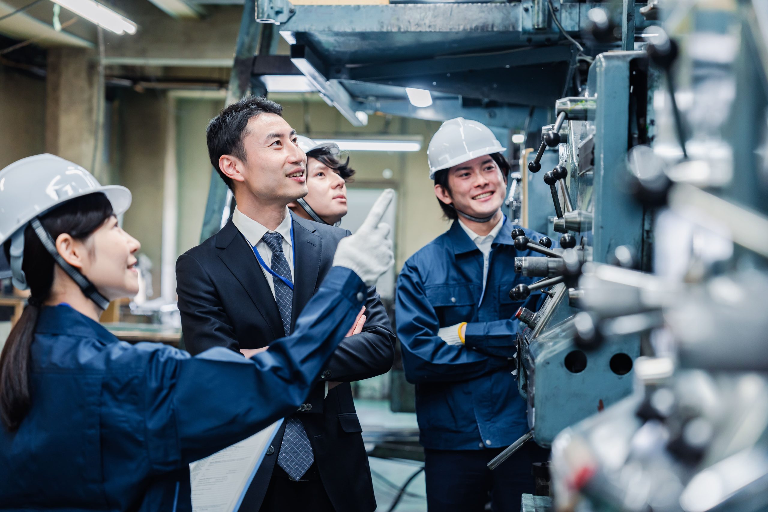 生産工場仕事内容新卒採用 生産技能職採用情報MAZDA 企業サイト